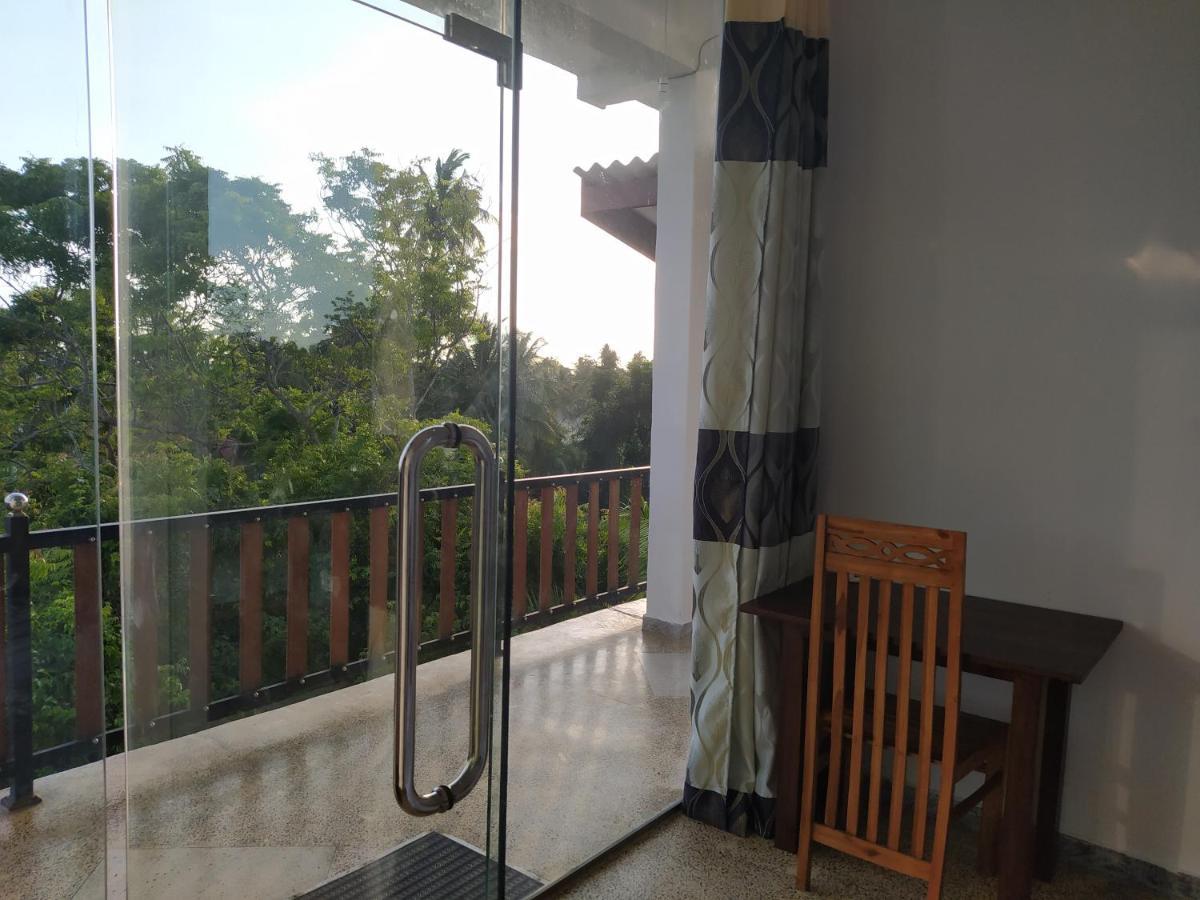 Cozy Crest Apartment Ahangama Luaran gambar