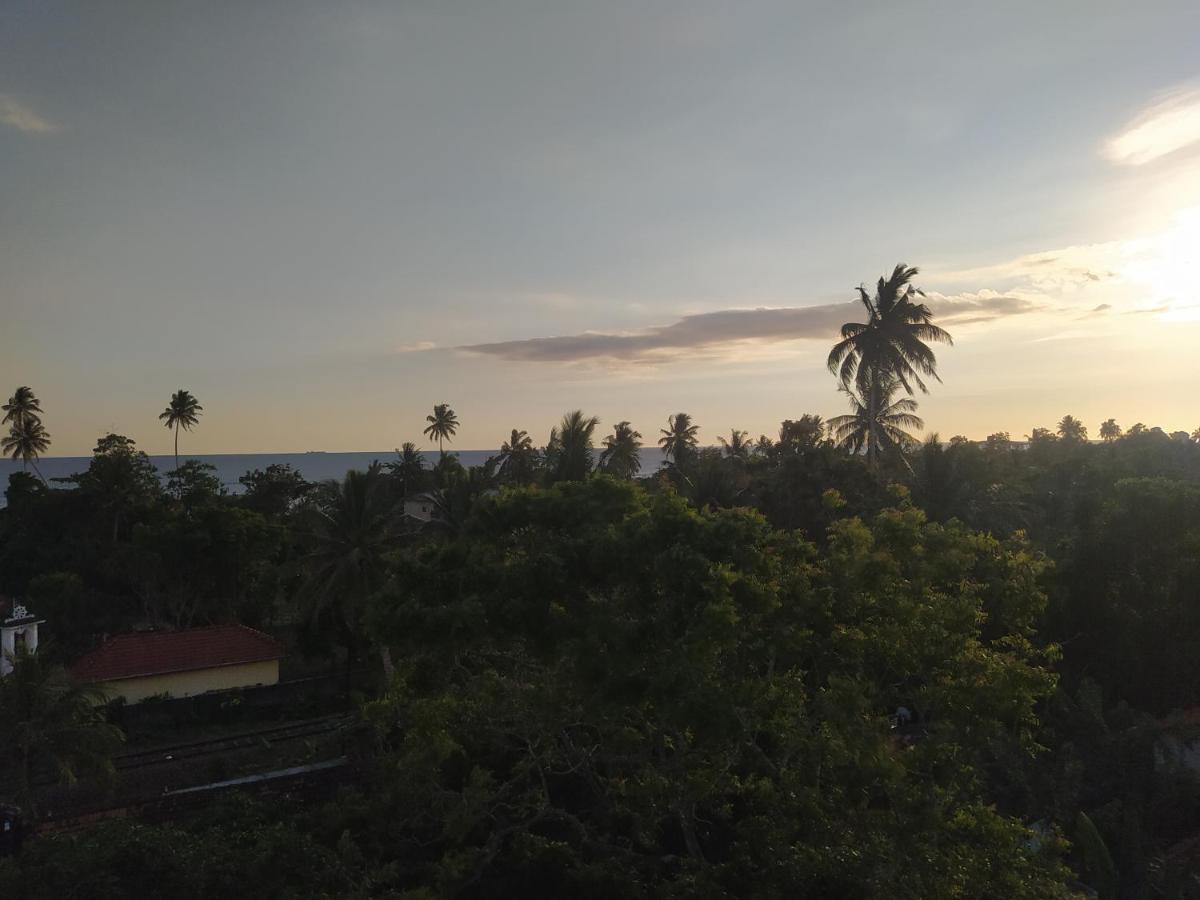 Cozy Crest Apartment Ahangama Luaran gambar